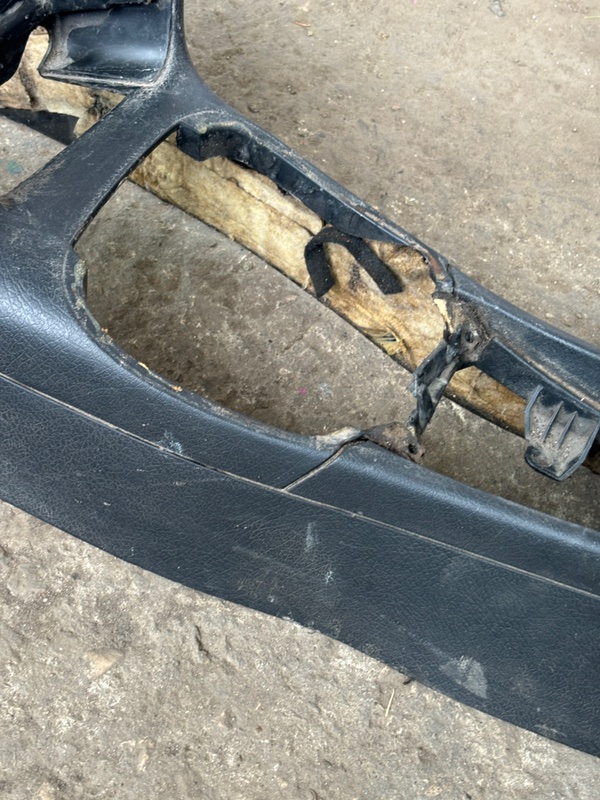 Консоль между сидений Opel Vectra B