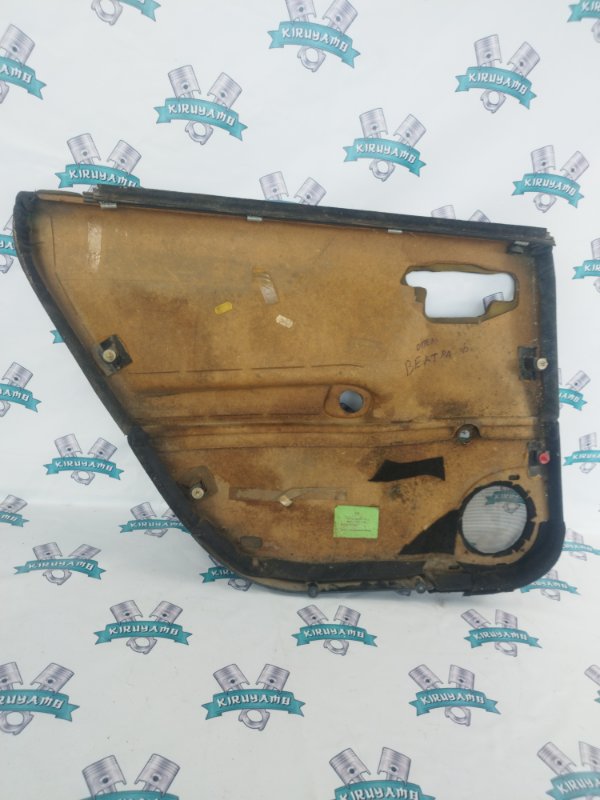 Обшивка боковой двери Opel Vectra B