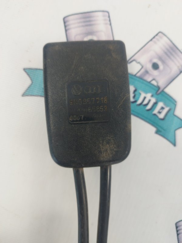 Замок ремня безопасности Volkswagen Passat 1998 B5