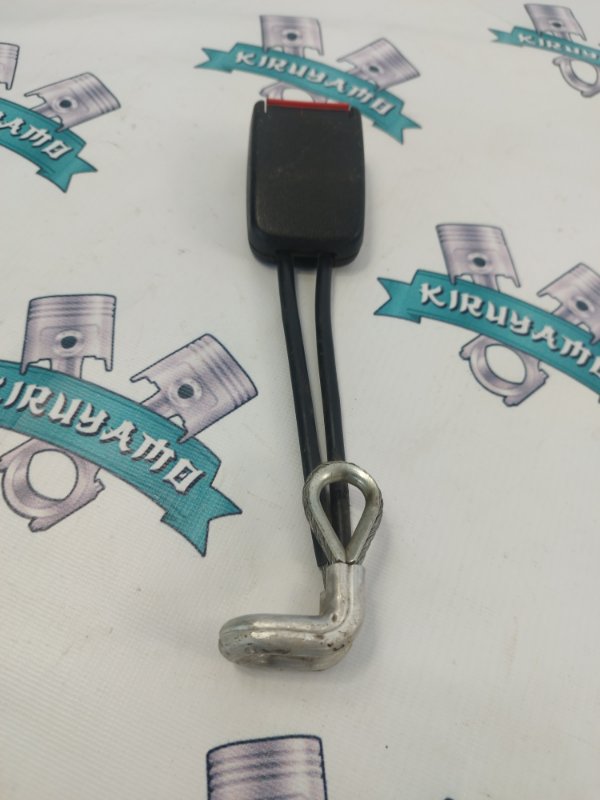 Замок ремня безопасности Volkswagen Passat 1998 B5