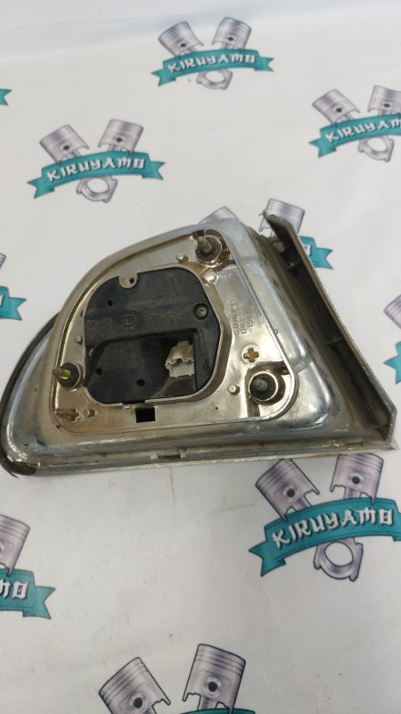 Фонарь заднего хода Mitsubishi Galant