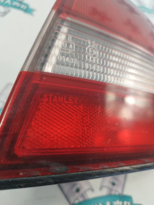 Фонарь заднего хода Mitsubishi Galant