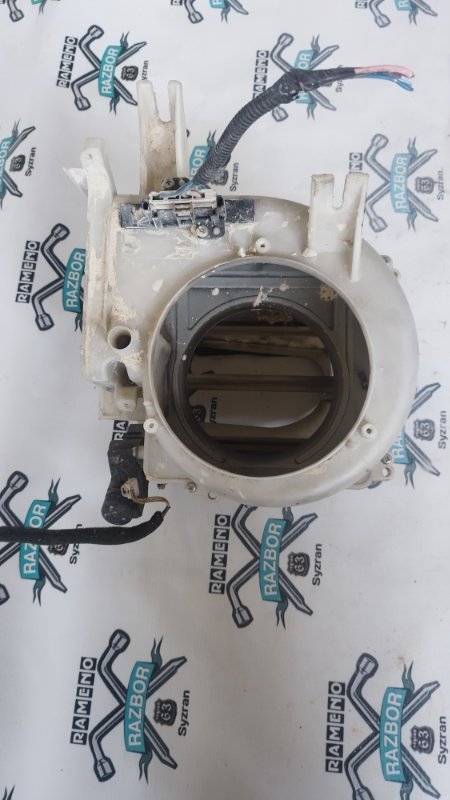 Корпус печки Nissan Bluebird 1998 U14