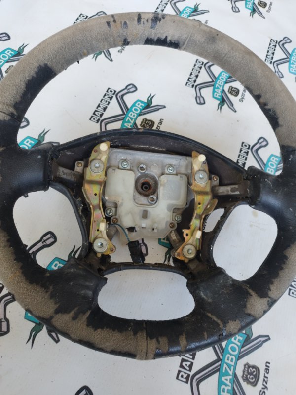 Руль Nissan Bluebird 1998 U14