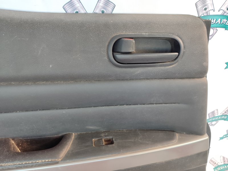 Обшивка боковой двери Mazda CX-7