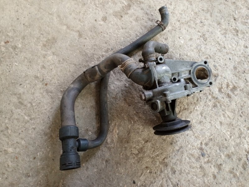 Помпа Volkswagen Passat 1998 B5
