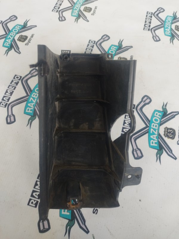 Накладка в салоне Nissan Primera P10