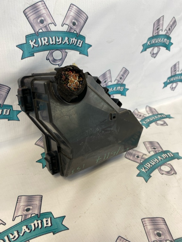 Блок предохранителей Honda Cr-V 2006 RE4