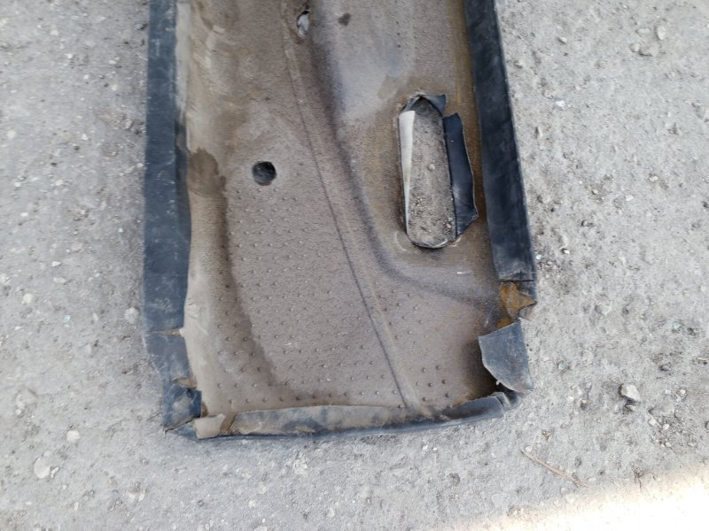 Обшивка боковой двери Volkswagen Passat B3