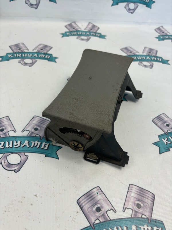 Пепельница Volkswagen Passat 1998 B5
