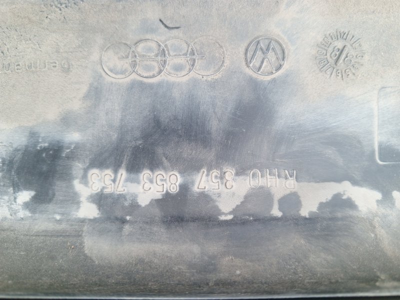 Молдинг двери Volkswagen Passat B3