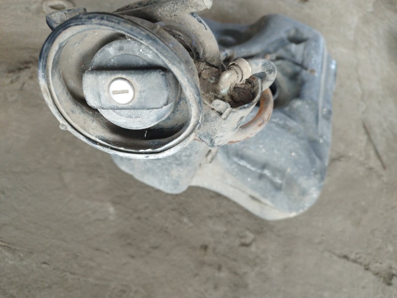 Бак топливный Volkswagen Passat B3