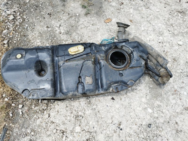 Бак топливный Peugeot 206