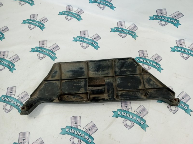 Накладка на переднюю панель Volkswagen Passat B3