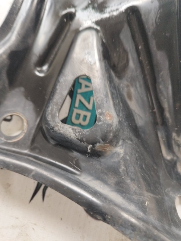 Крепление балки подвески Toyota Camry 2008 ACV 40