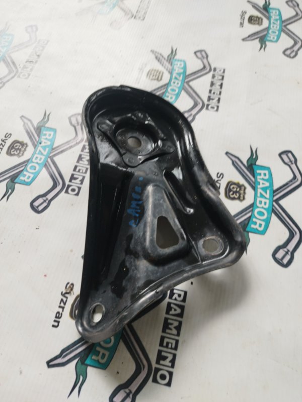 Крепление балки подвески Toyota Camry 2008 ACV 40
