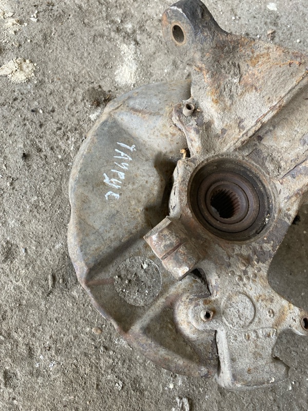Кулак поворотный Ford Taurus