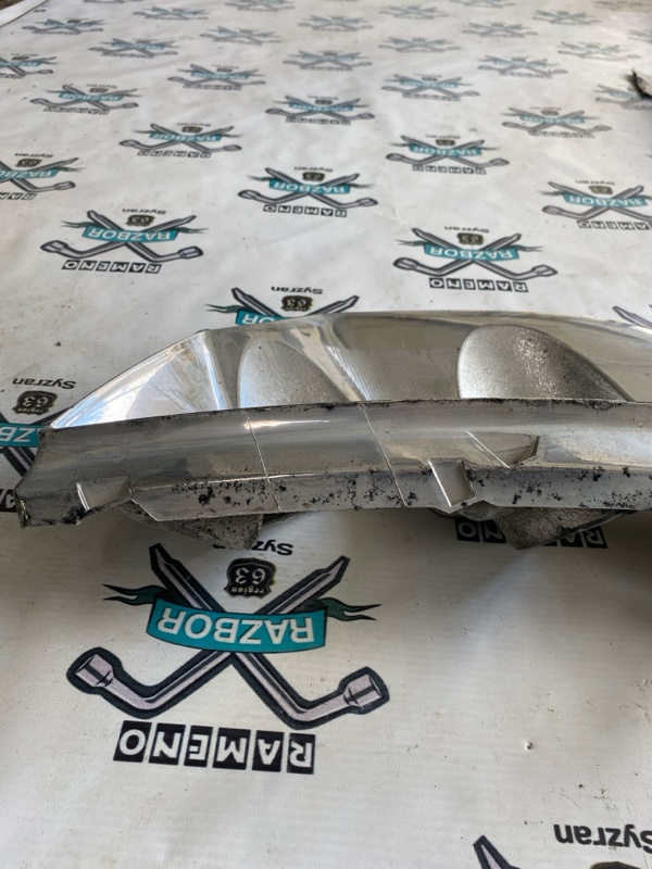 Отражатель фары Mitsubishi l200