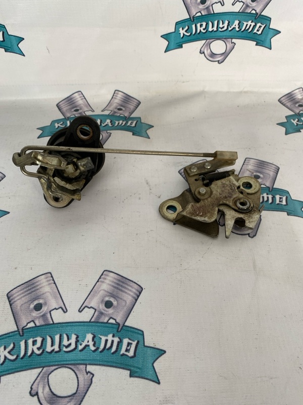 Замок багажника ГАЗ волга