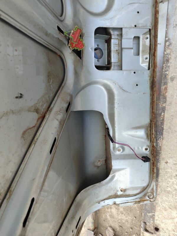Крышка багажника газ 3110 2002 газ3110