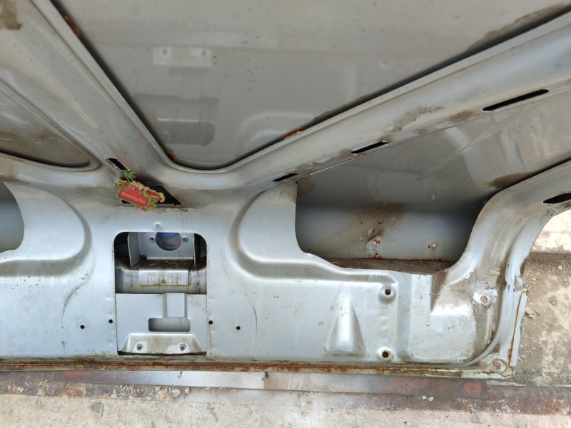 Крышка багажника газ 3110 2002 газ3110