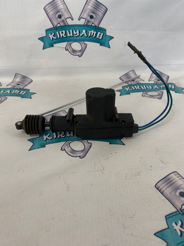 Активатор замка двери газ 3110 2002 газ3110
