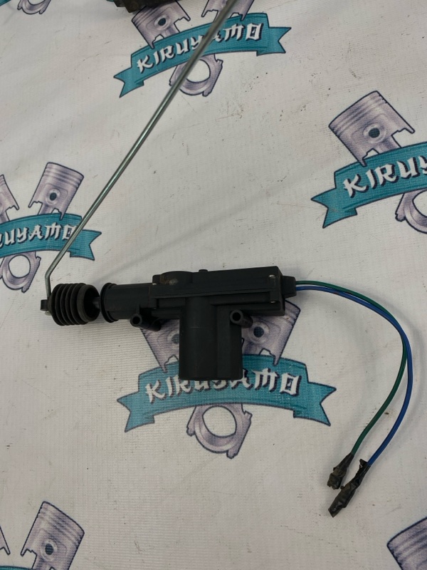 Активатор замка двери газ 3110 2002 газ3110
