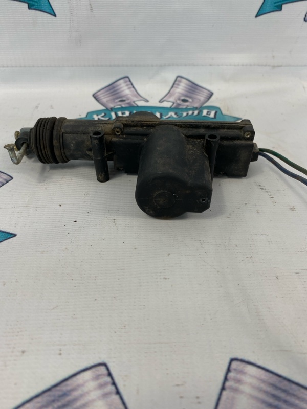 Активатор замка двери газ 3110 2002 газ3110