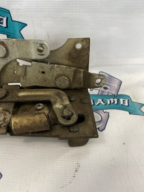 Замок боковой двери газ 3110 2002 газ3110