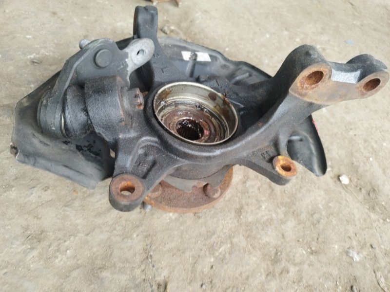 Кулак поворотный Toyota Camry 2008 ACV 40