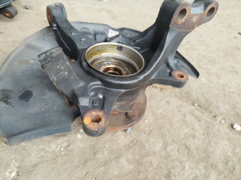 Кулак поворотный Toyota Camry 2008 ACV 40