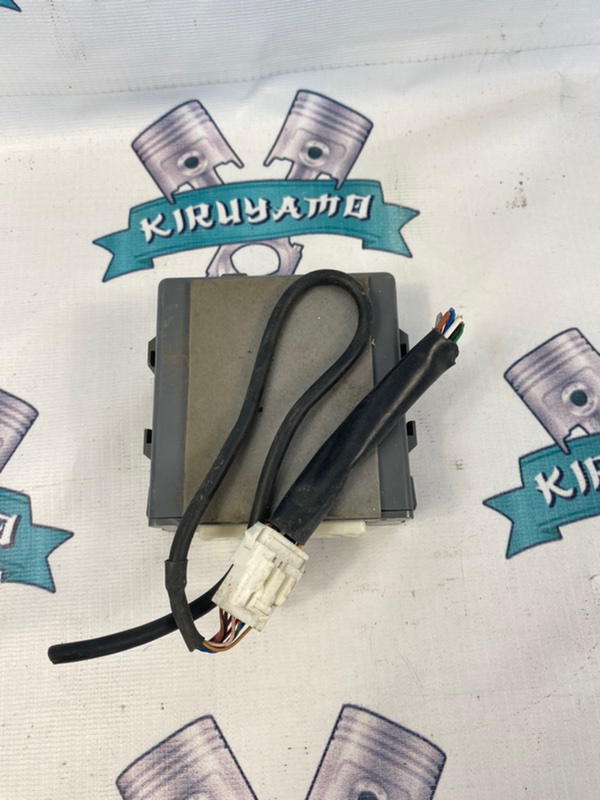 Блок управления центральным замком Toyota Camry 2008 ACV 40