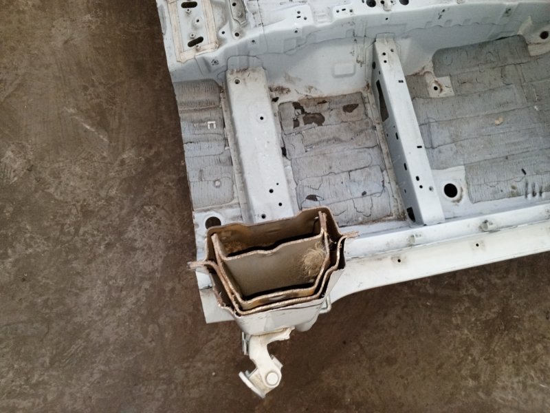 Nose cut Toyota Camry 2008 ACV 40