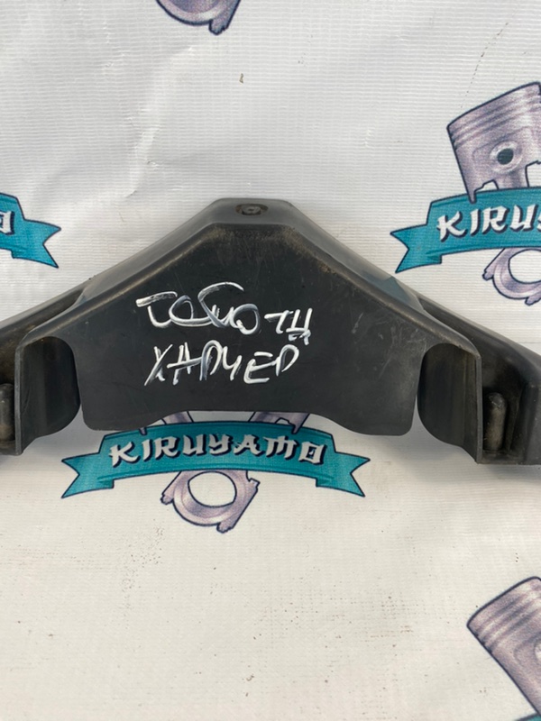 Накладка замка капота Toyota Harrier 2006 2
