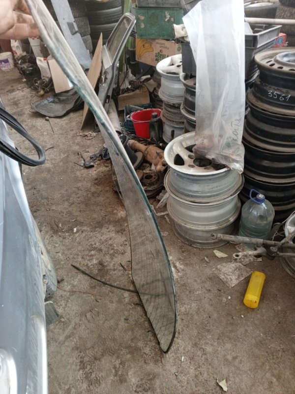 Стекло заднее газ 3110 2002 газ3110