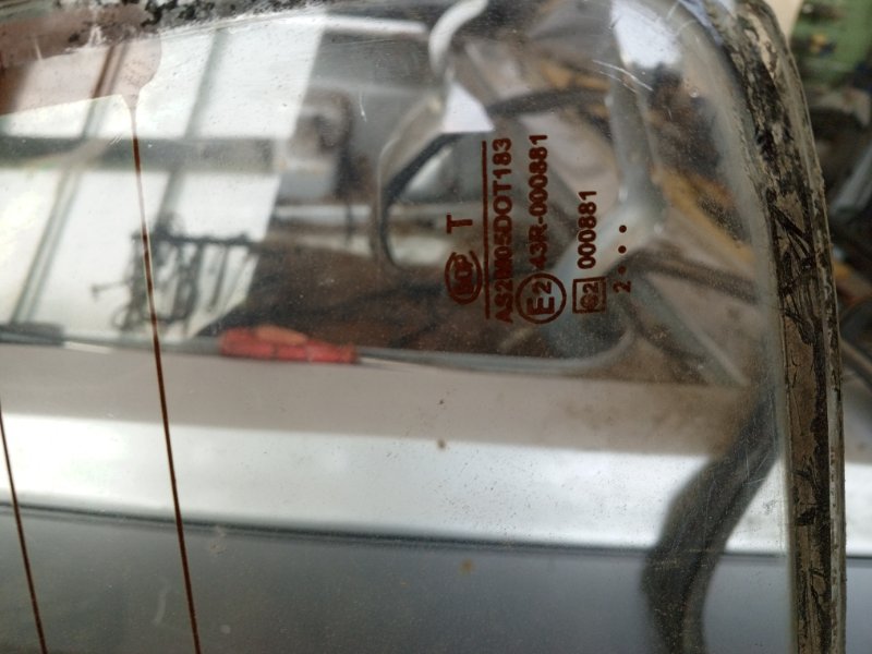 Стекло заднее газ 3110 2002 газ3110