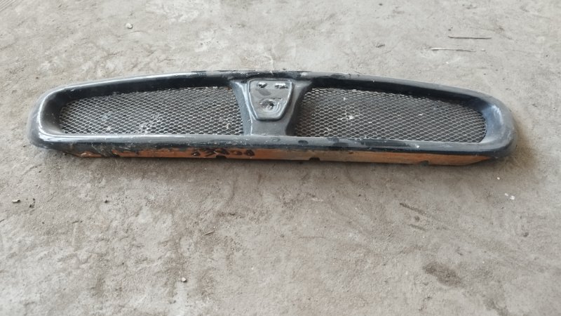 Решетка радиатора Rover 200