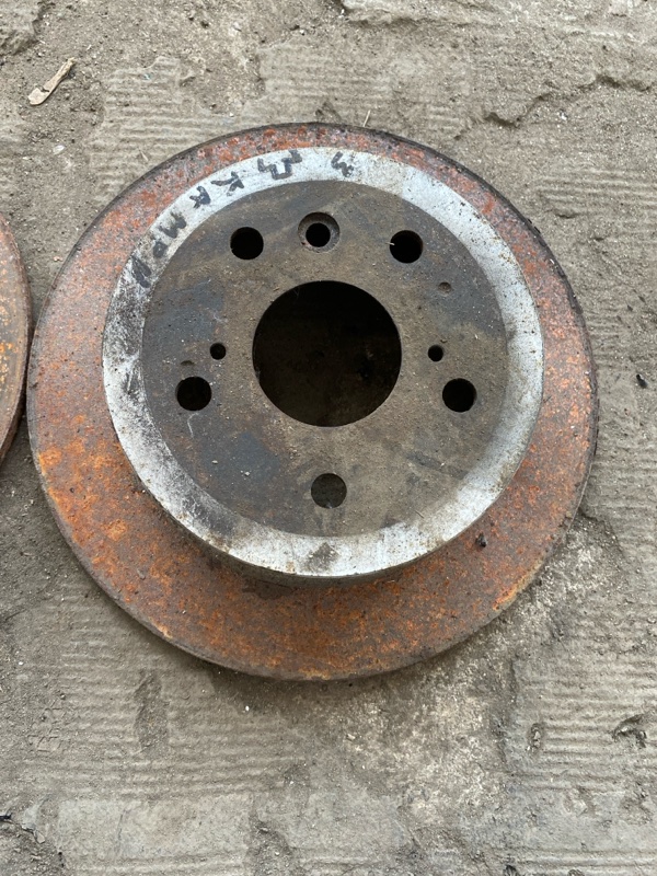 Диск тормозной Toyota Camry