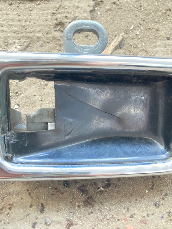 Накладка внутренней ручки двери Mercedes-Benz w123 1984