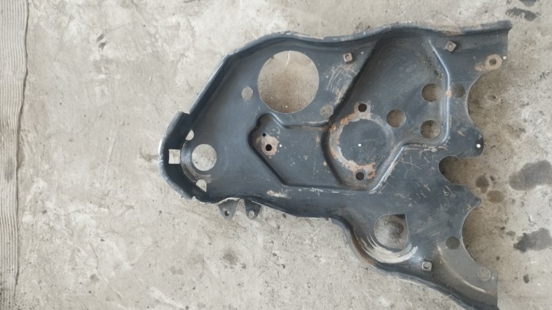 Защита приводного ремня Volkswagen Passat B3