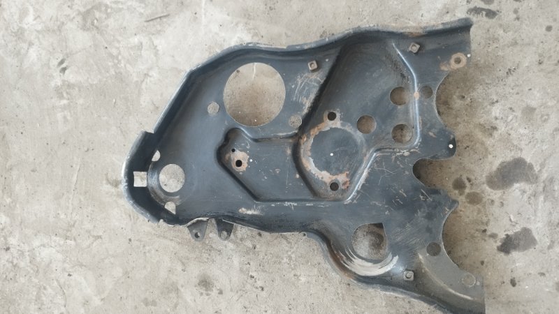 Защита приводного ремня Volkswagen Passat B3