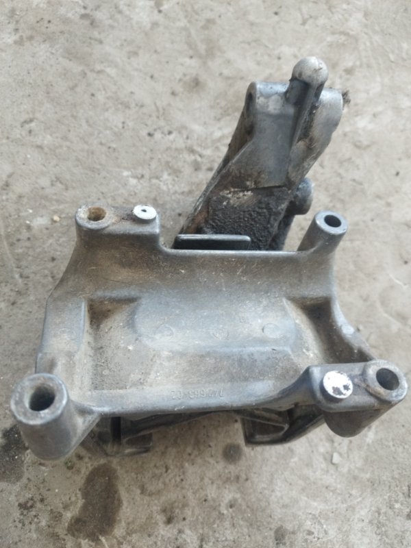 Подушка МКПП Opel Vectra B