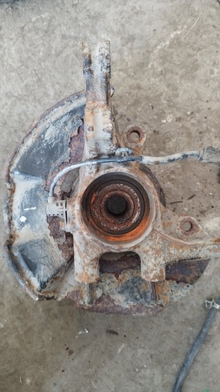 Кулак поворотный Hyundai Elantra 2008 xd