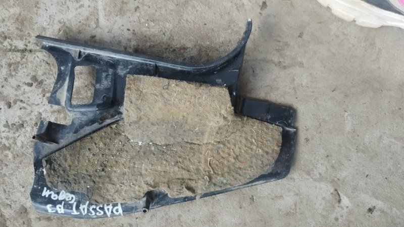 Накладка на порог салона Volkswagen Passat B3