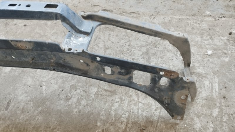 Рамка радиатора Volkswagen Passat B3