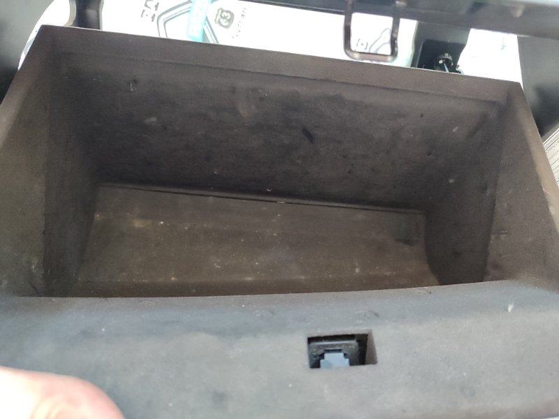 Бардачок Nissan Murano 2005 Z50