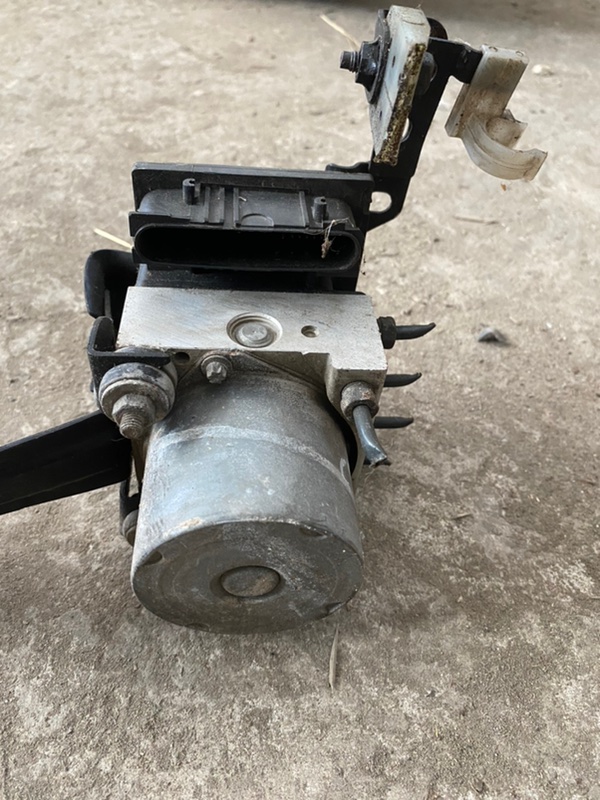 Блок ABS Subaru Impreza