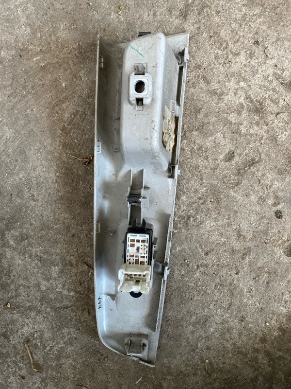Блок управления стеклоподъемниками Subaru Impreza 2007