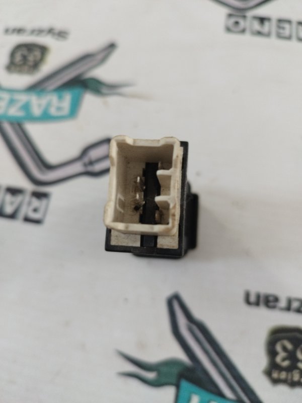 Кнопка ПТФ Chery Amulet a15