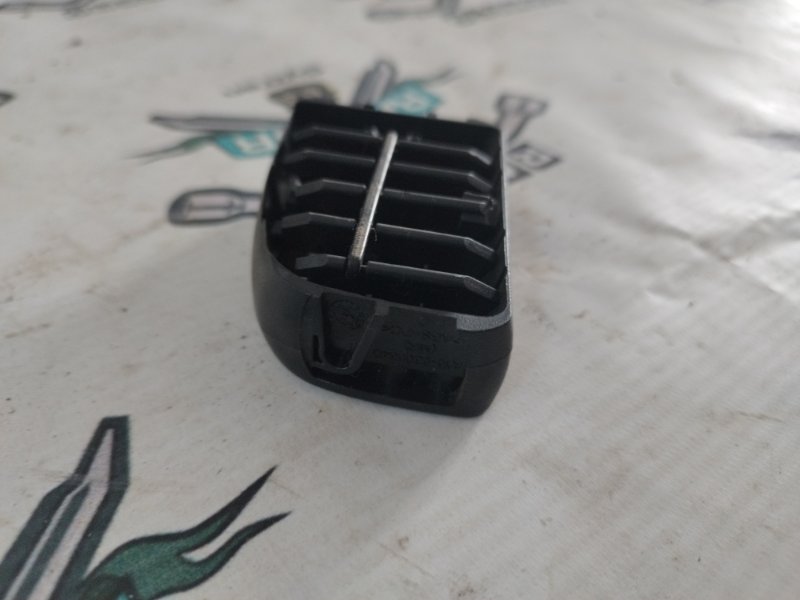 Дефлектор воздушный Chery Amulet a15